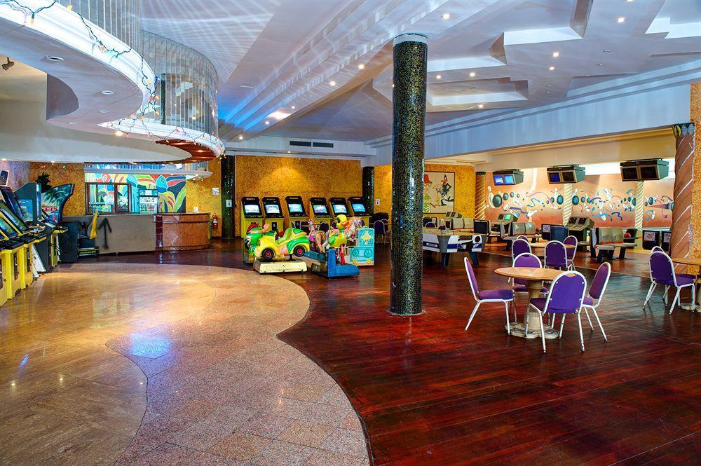 Ramada By Wyndham Princess Беліз Ресторан фото